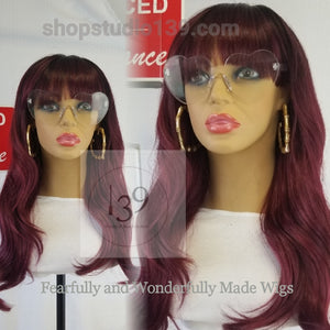 Lucy is a beautiful wavy Bang Wig